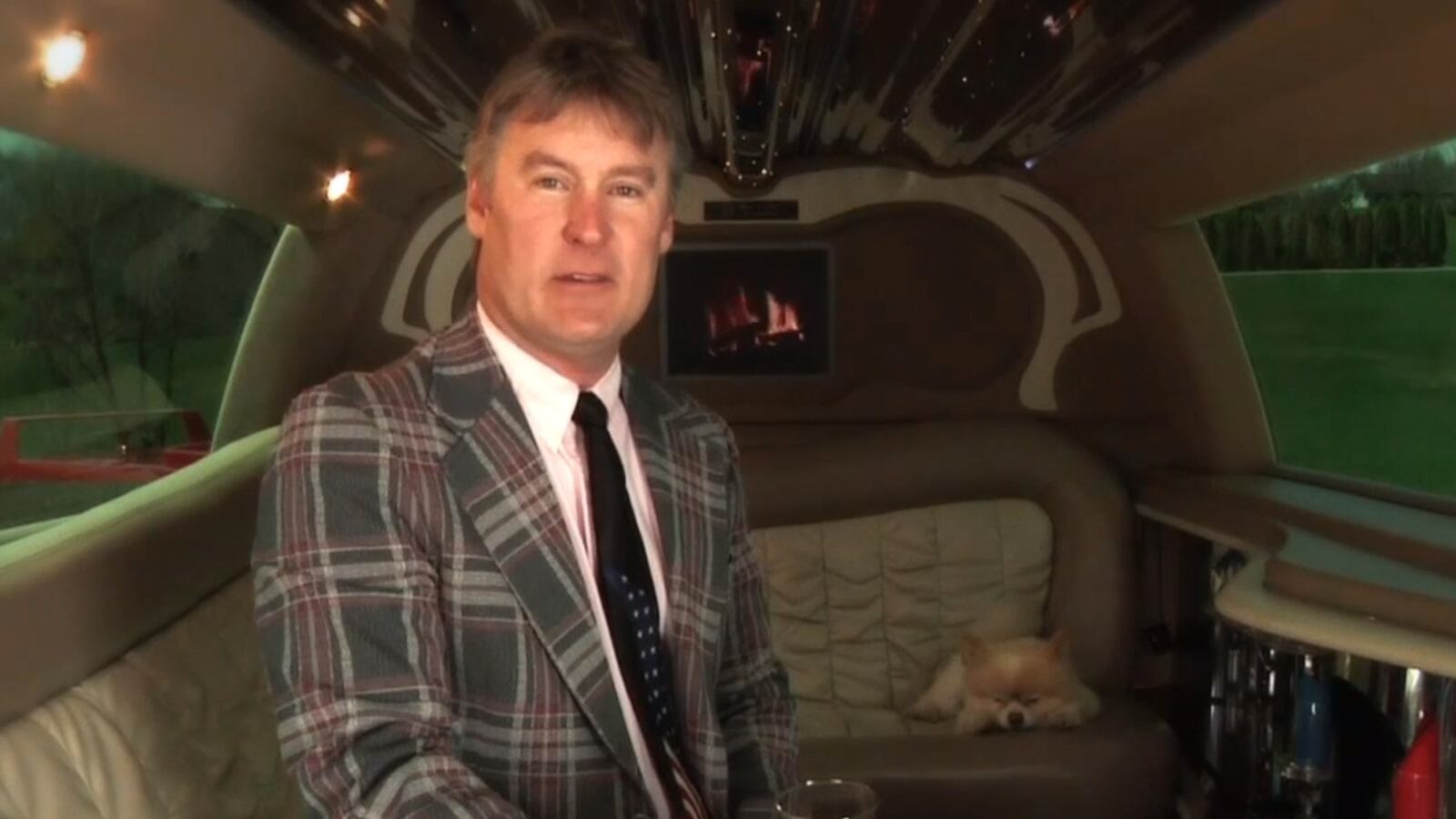 articles/2014/04/18/blow-your-balls-off-senate-candidate-wants-to-give-away-a-free-car/140418-quast-free-car-nuzzi-tease_kymmcc