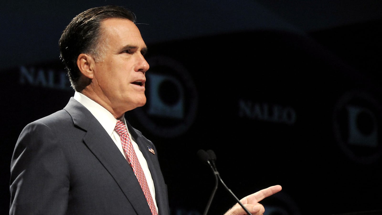 cheats/2012/06/24/romney-disputes-bain-attacks/romney-disputes-bain-attacks-cheat_w1q5cq