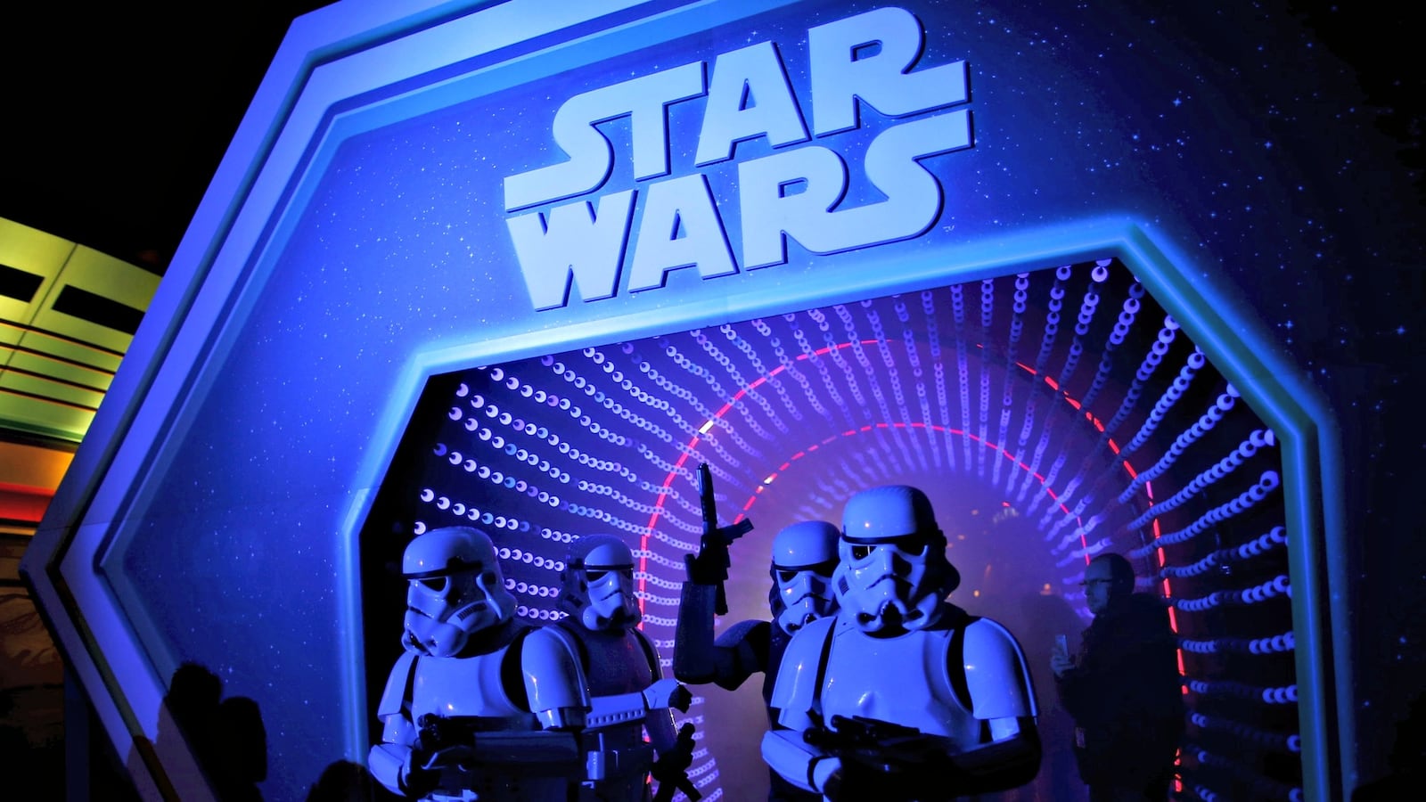 cheats/2017/04/25/star-wars-episode-ix-gets-official-release-date/170425-star-wars-cheat_x18er5