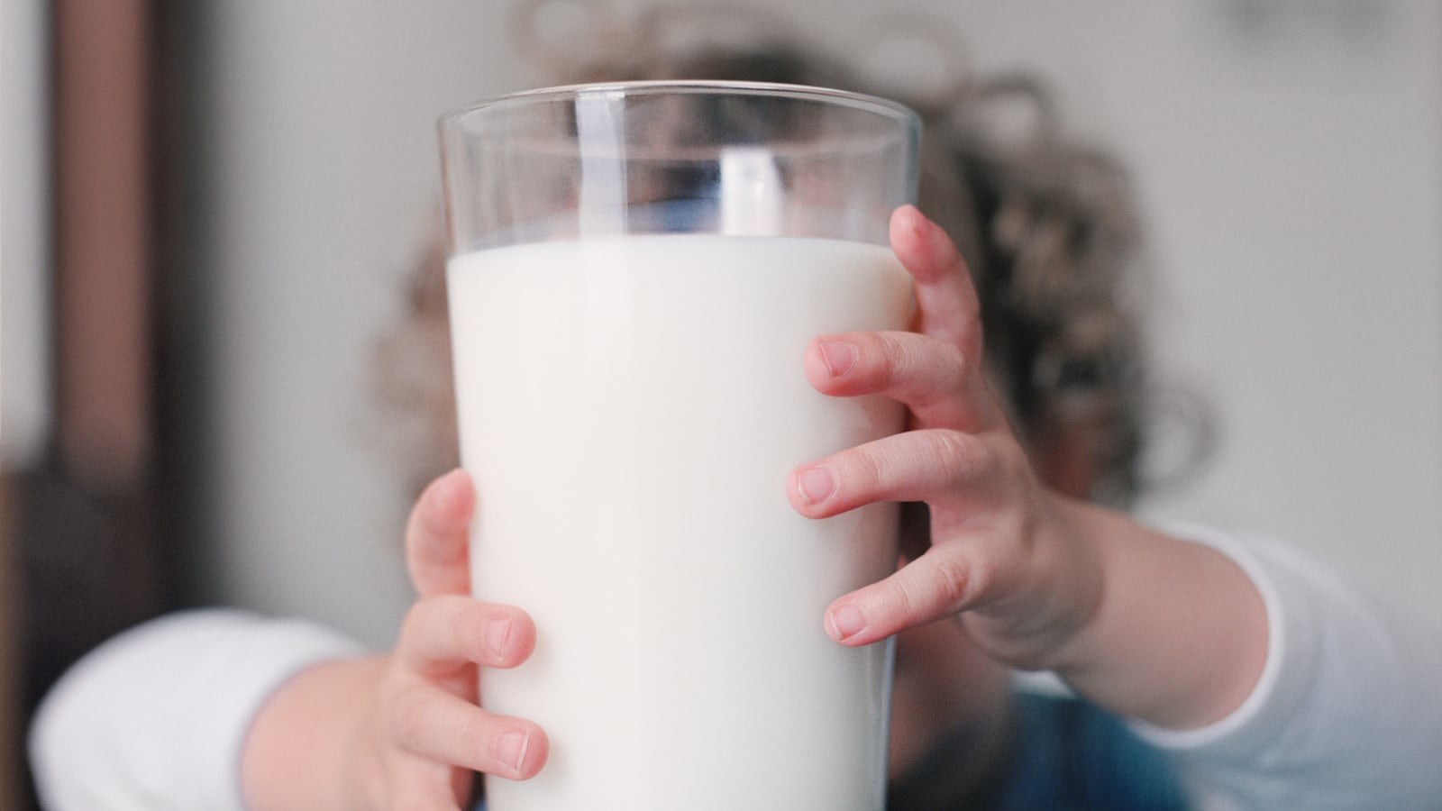 articles/2014/06/10/peta-needs-to-stfu-about-autism-and-dairy/140609-saunders-peta-tease_omdxq0