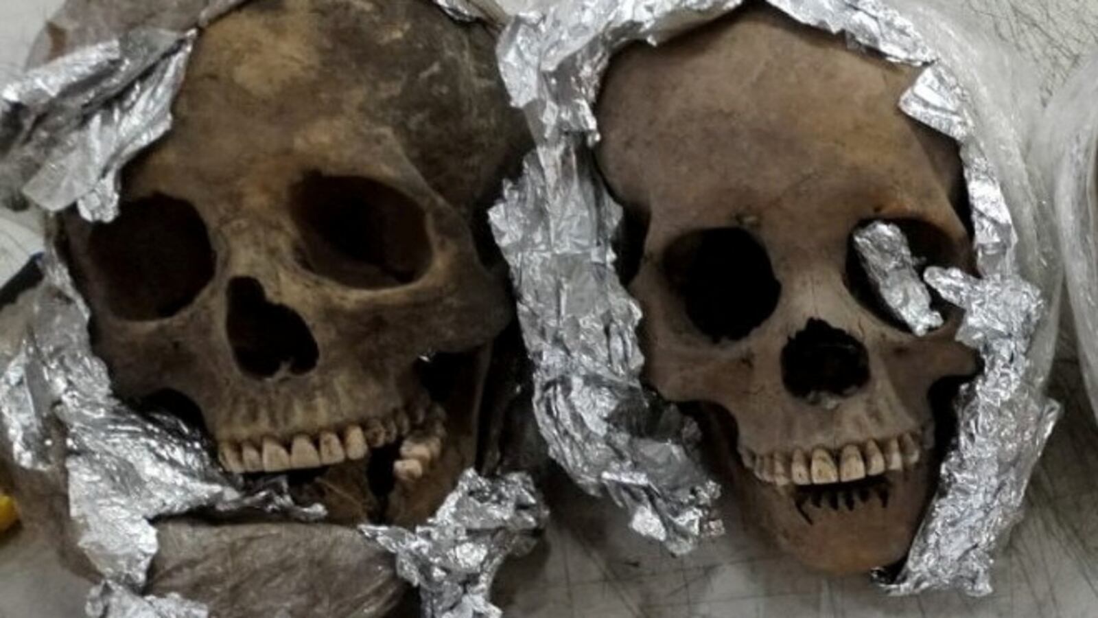 2022-12-30T212853Z_1730780917_RC2LGY90RHNG_RTRMADP_3_MEXICO-SKULLS_rxhysu