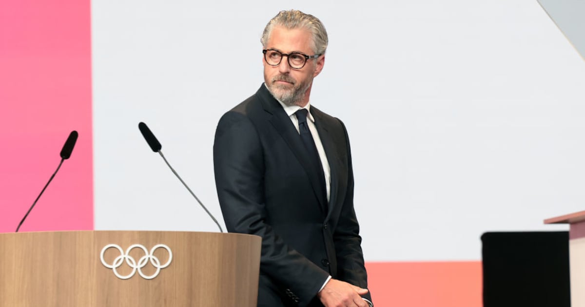 LA Olympics Chief Flirted With Ghislaine for ‘Massage’