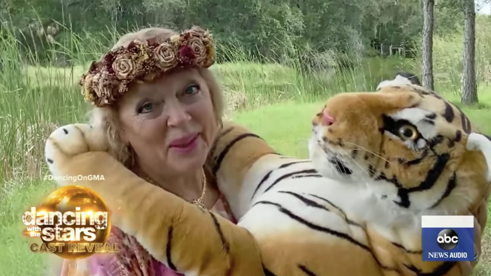 200903-Fallon-TDB-Obsessed-tease-02_gnmtc4