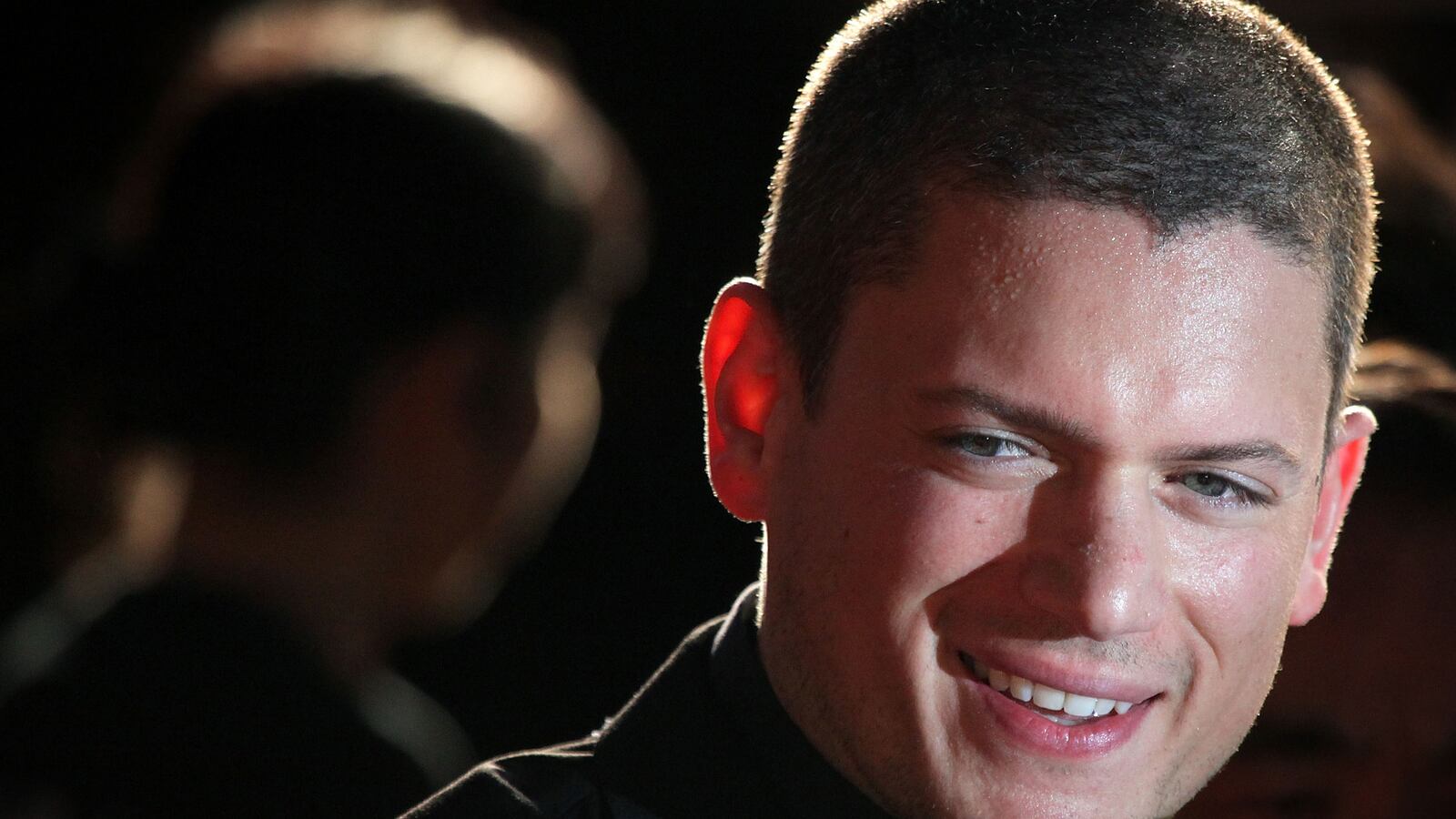 cheats/2013/09/09/wentworth-miller-attempted-suicide-before-coming-out/130909-wentworth-gay-cheat_w78lrk