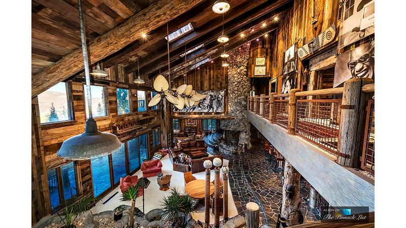 171022-mcnearney-omg-want-this-house-14_flh0kn