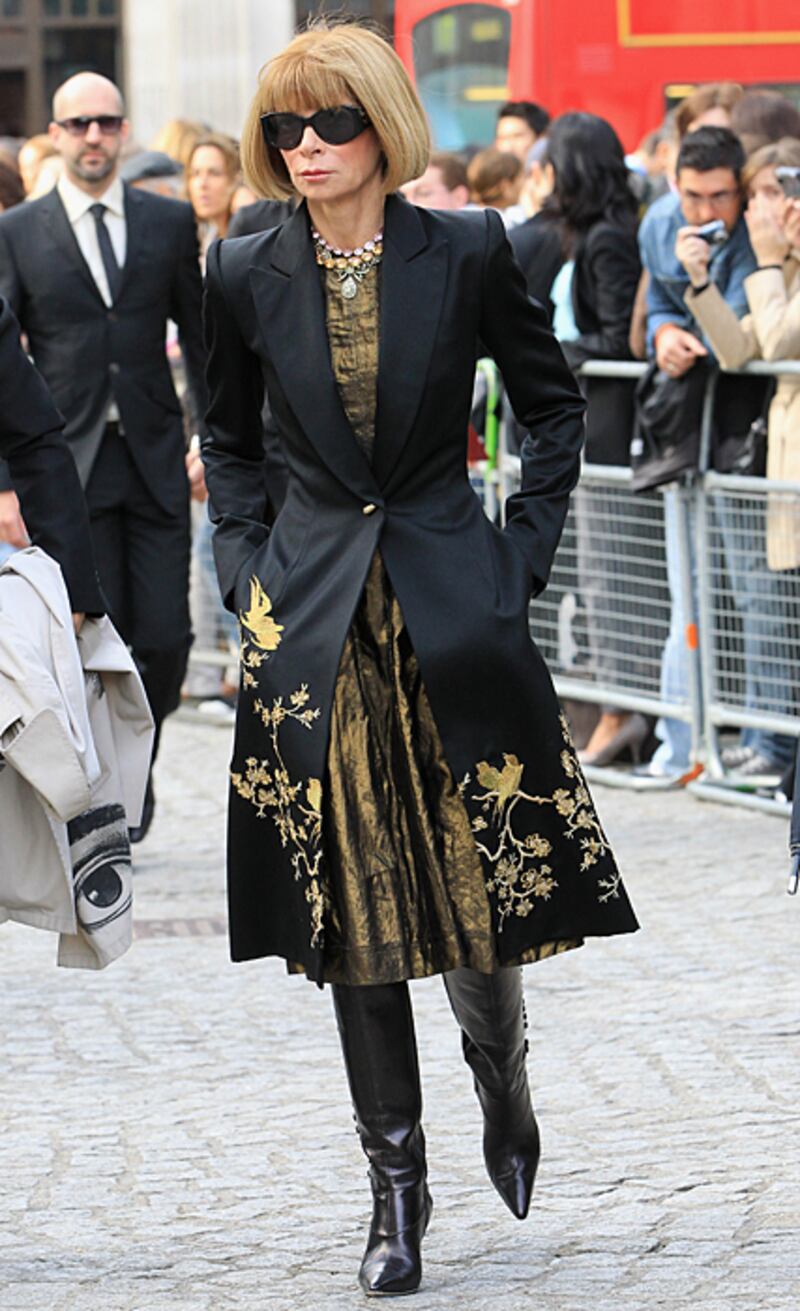 galleries/2010/09/20/alexander-mcqueen-memorial/mcqueen-memorial---wintour_n8kr59