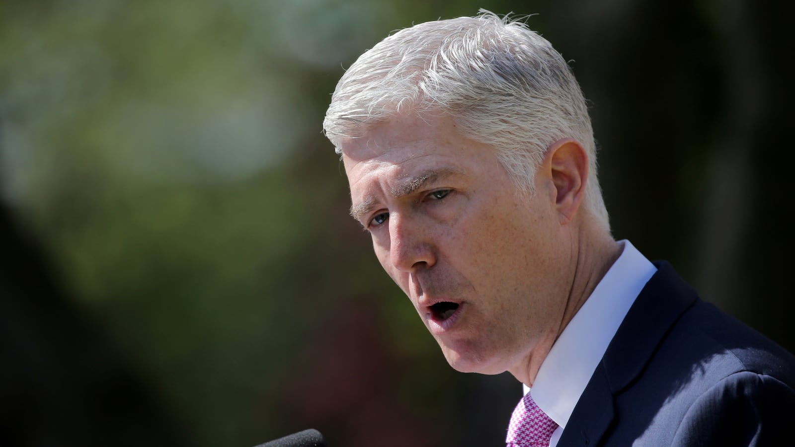 2021-04-14T000000Z_1646833008_RC2WVM9AMHWG_RTRMADP_3_USA-COURT-JUSTICES_mzsdhi