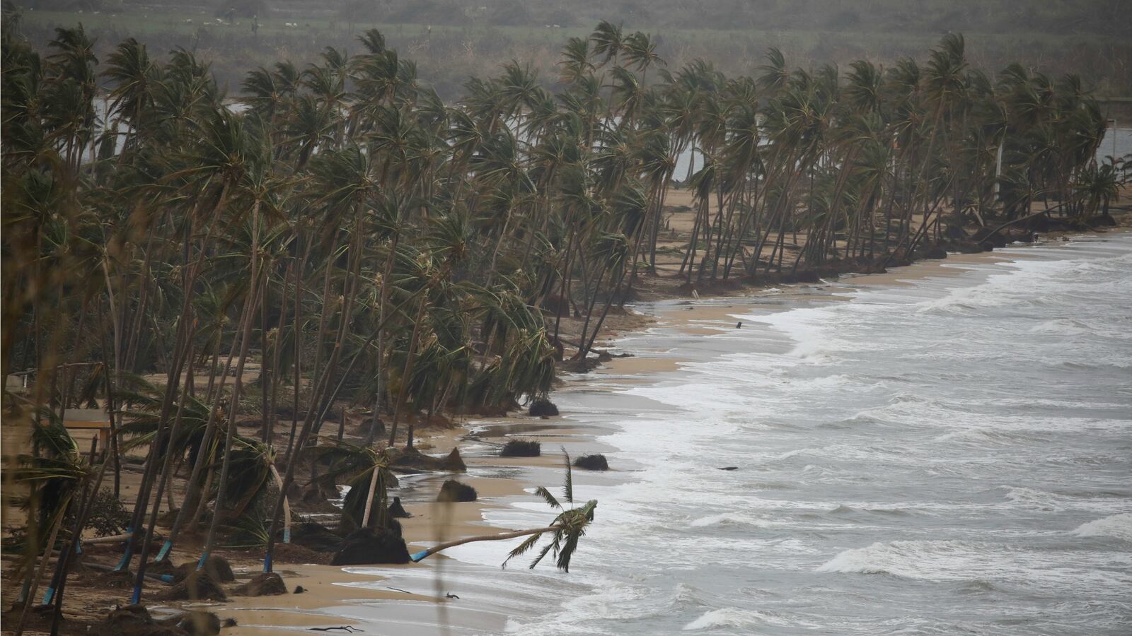170923-puerto-rico-dam-failure-cheat_bwdtxk