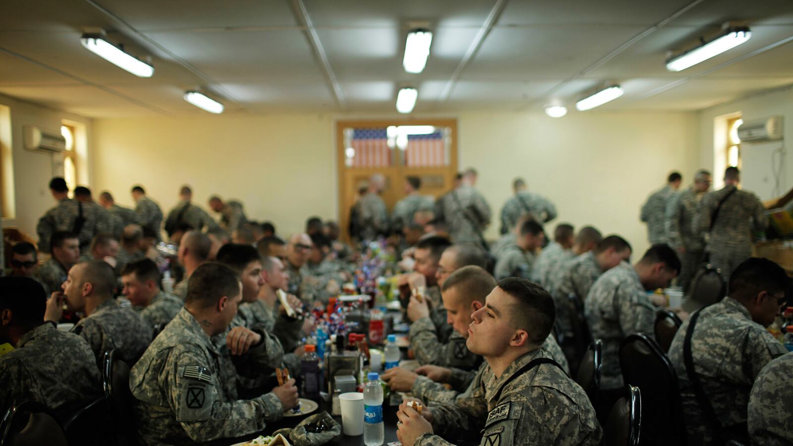 articles/2014/05/01/how-i-ll-end-the-war-my-first-week-back-in-afghanistan/140430-afghanistan-messhall-tease_atmsoi