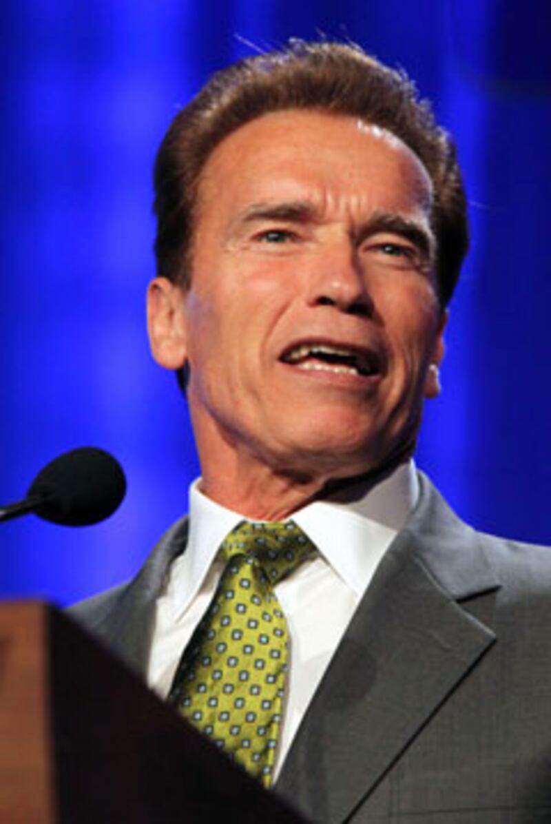 articles/2009/10/07/newsoms-california-dream/dakotah-newsom-1---schwarzenegger_jpatvv