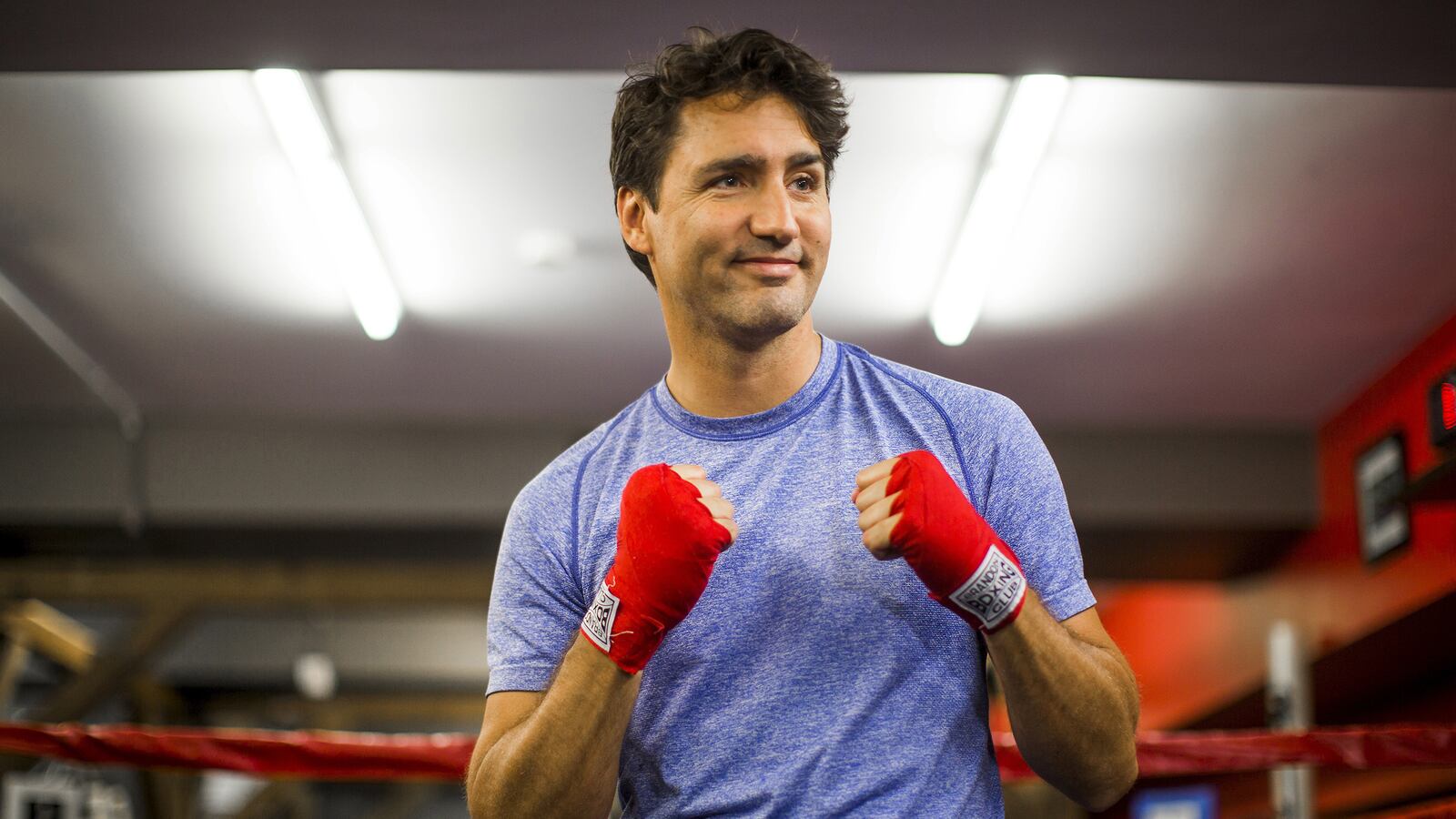 articles/2015/10/25/why-it-s-ok-to-sexually-objectify-justin-trudeau-and-each-other/151024-teeman-trudeau-tease_zrqxft