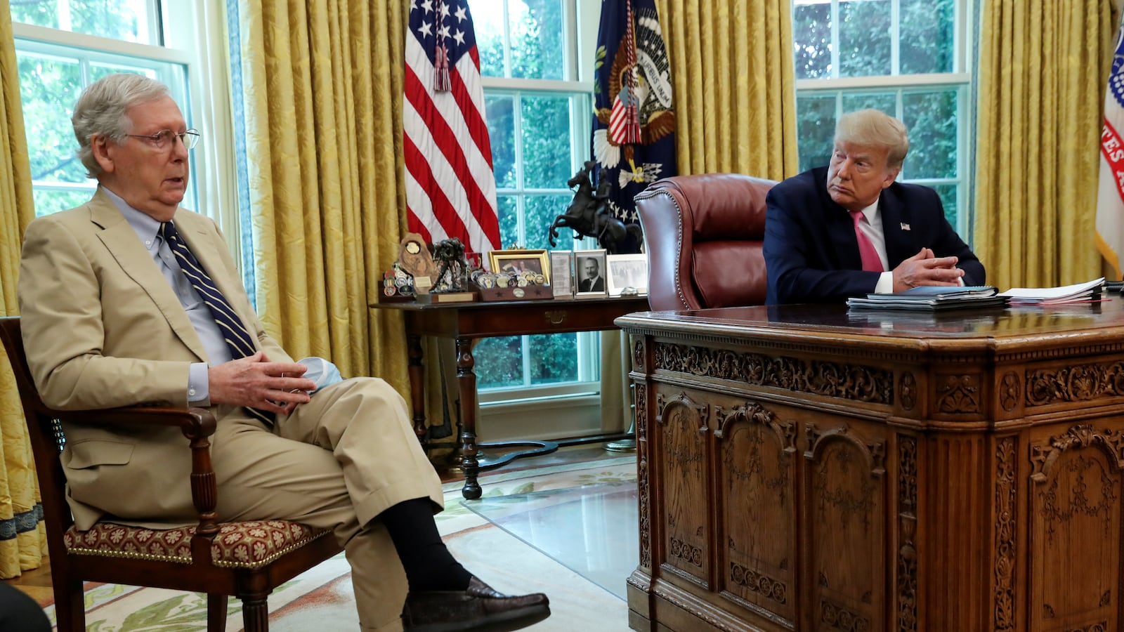 2021-02-16T222552Z_266784320_RC2YTL96A87W_RTRMADP_3_USA-TRUMP-MCCONNELL_wis8fy