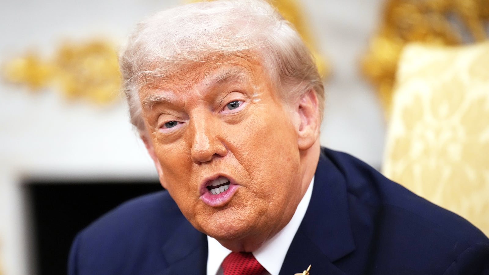 President Donald Trump delivers remarks during a meeting with President of Turkey Recep Tayyip Erdogan in the Oval Office at the White House on September 25, 2025 in Washington, DC. Trump has signaled that the U.S. might lift a ban on F-35 sales to Turkey during Erdogan’s first visit to the White House since 2019.