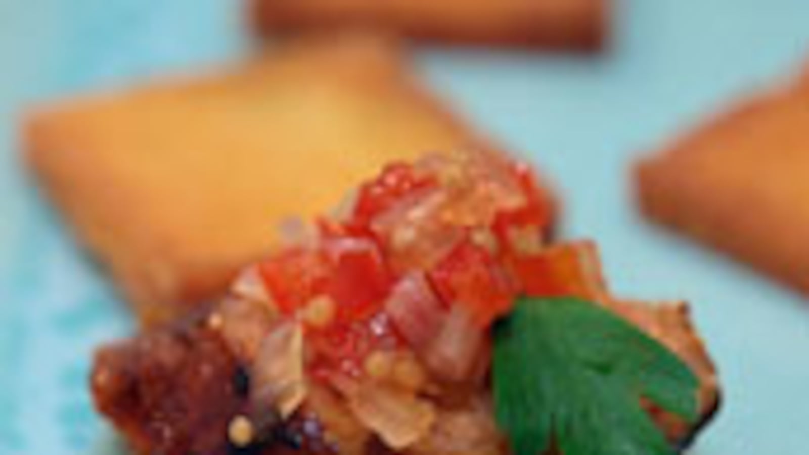 articles/2009/08/25/polenta-with-spicy-sausage-and-red-pepper-relish/polenta-sausage-recipe_45270_e51mwa