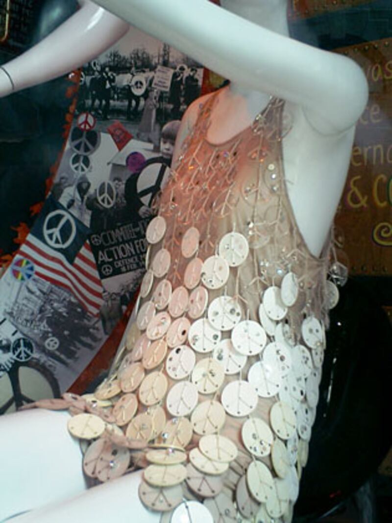 galleries/2008/11/17/boho-chic/barneys-stella-mccartney_succtm