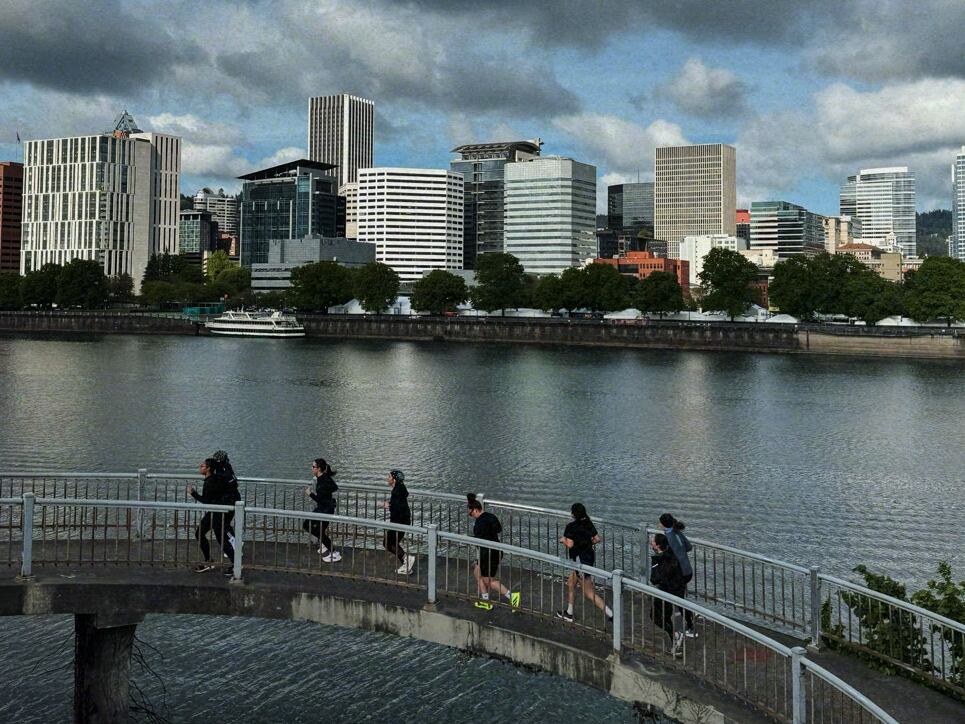 The Breakfast Run Club on a morning run through Portland, OR.