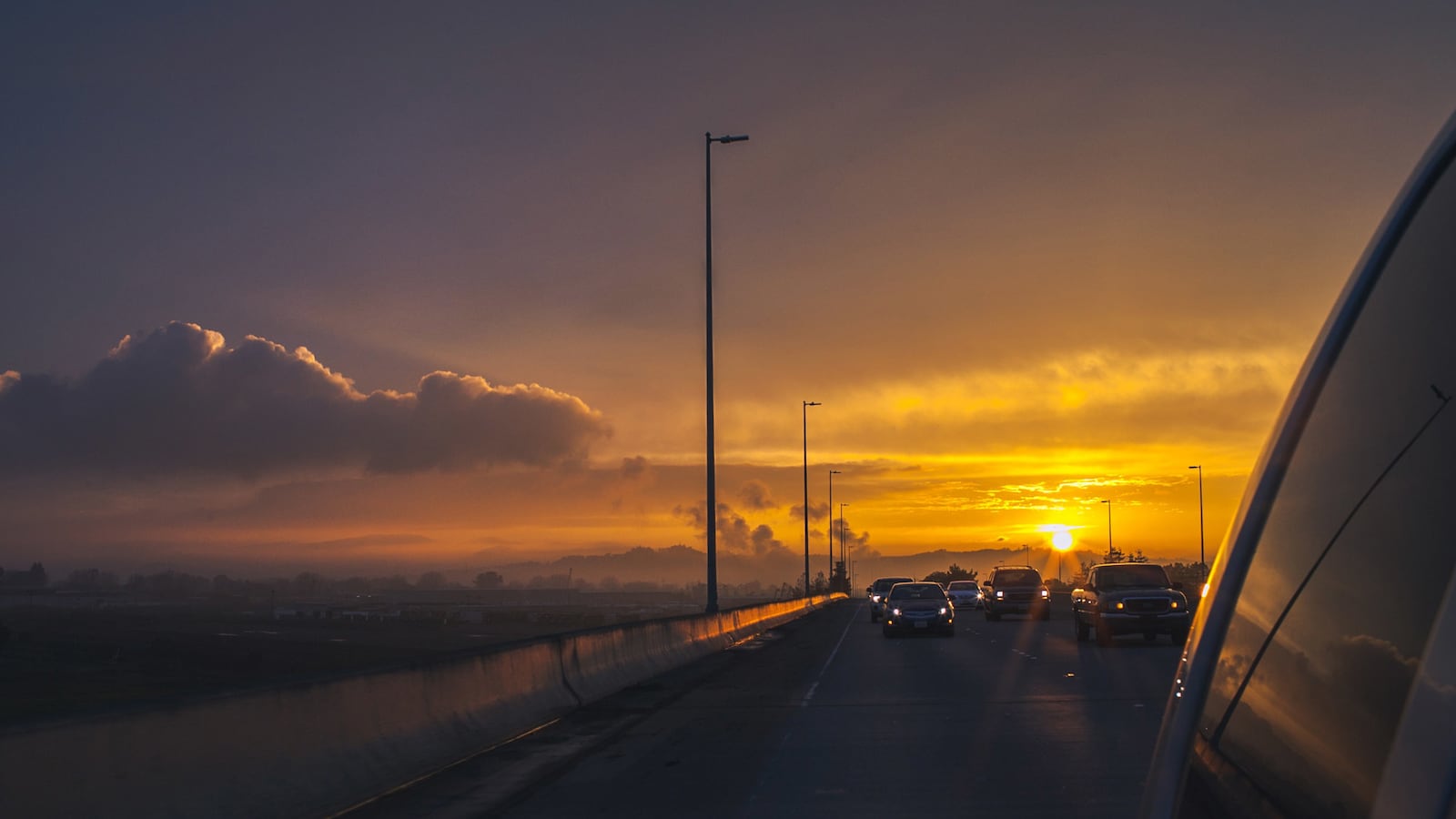 articles/2016/05/31/today-s-family-road-trips-are-better-than-the-tv-versions/160525-kelly-joshfelise-tease_c78tdh