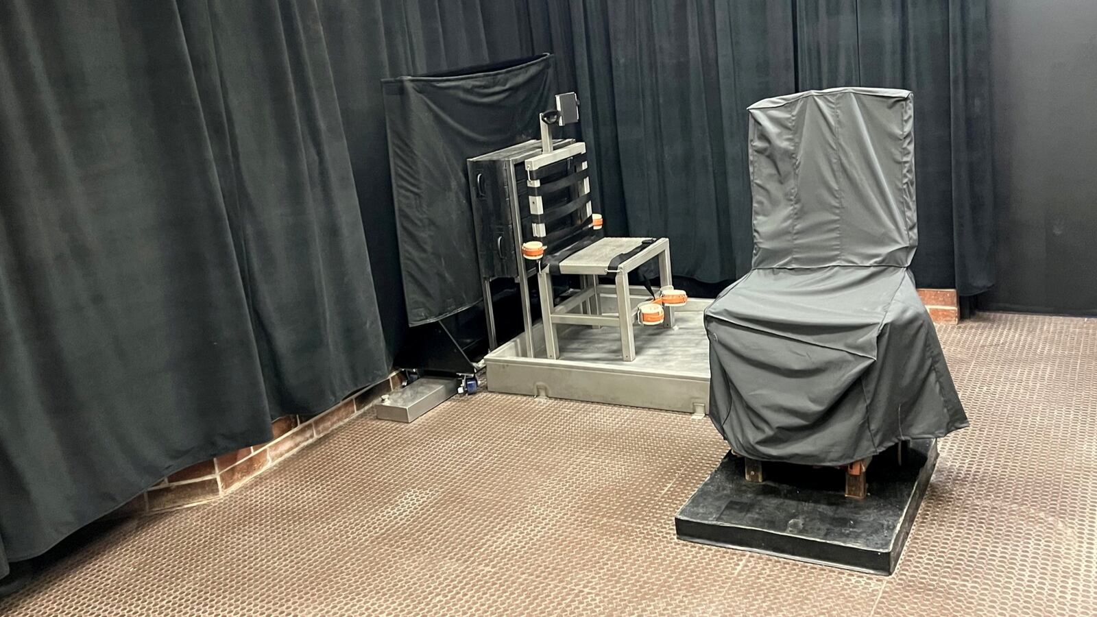 A firing squad chair