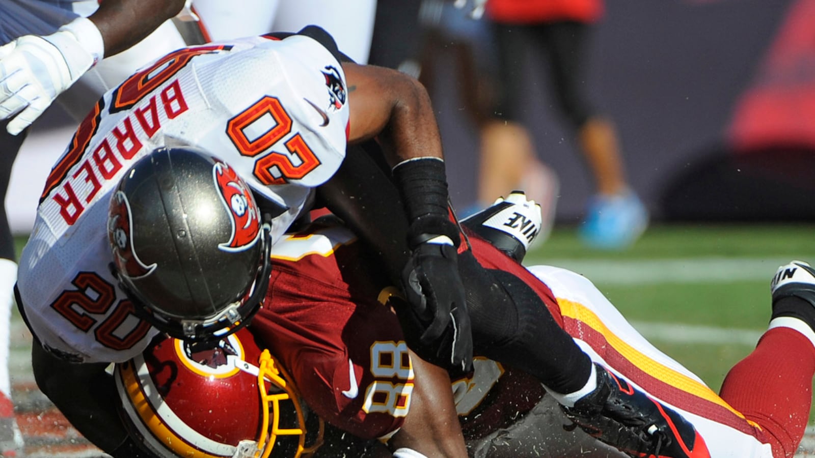 articles/2012/10/15/what-nfl-could-learn-from-washington-nationals-about-treating-injured/nfl-concussions-sepkowitz_ycopiv