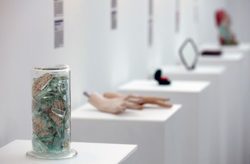 galleries/2011/08/20/the-museum-of-broken-relationships/break-up-museum-item2_osyndt