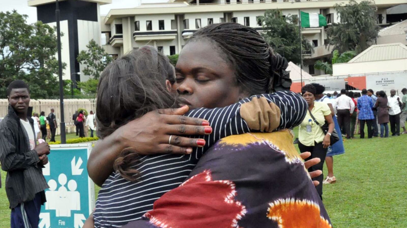 cheats/2011/08/30/nigerian-terror-group-linked-to-al-qaeda/nigeria-bombing-cs_g7itq1