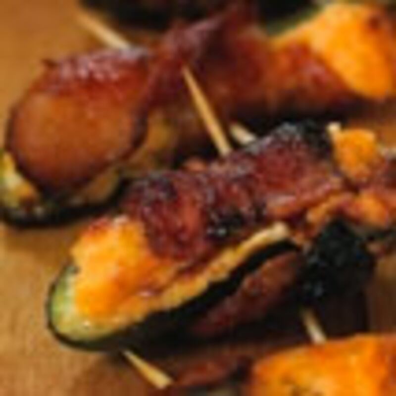 articles/2010/02/02/what-to-eat-super-bowl-party/what-to-eat---jalapeno-poppers_xuev1i