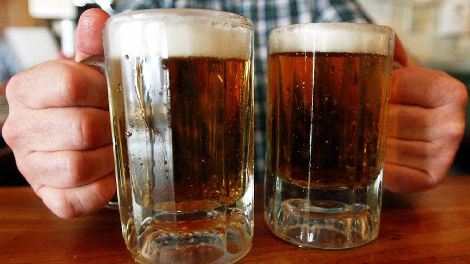 cheats/2012/01/10/38m-indulged-in-binge-drinking-in-10/binge-drinking-cheat_o4vey8