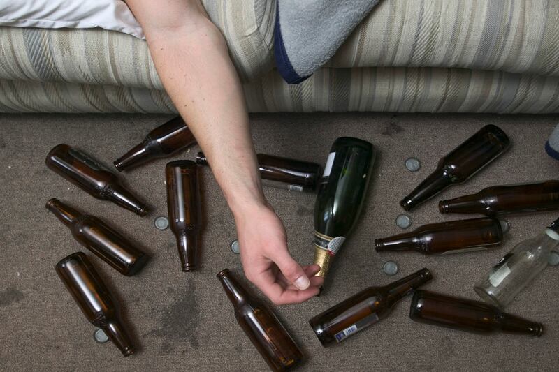 articles/2012/07/11/drunks/goat-facts-hazing_rjtghy