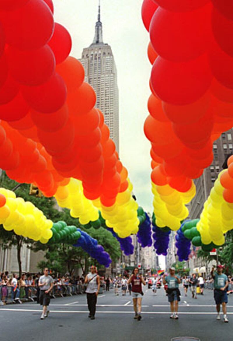 galleries/2010/07/19/gayest-cities/gay-cities---new-york_qsnzwy