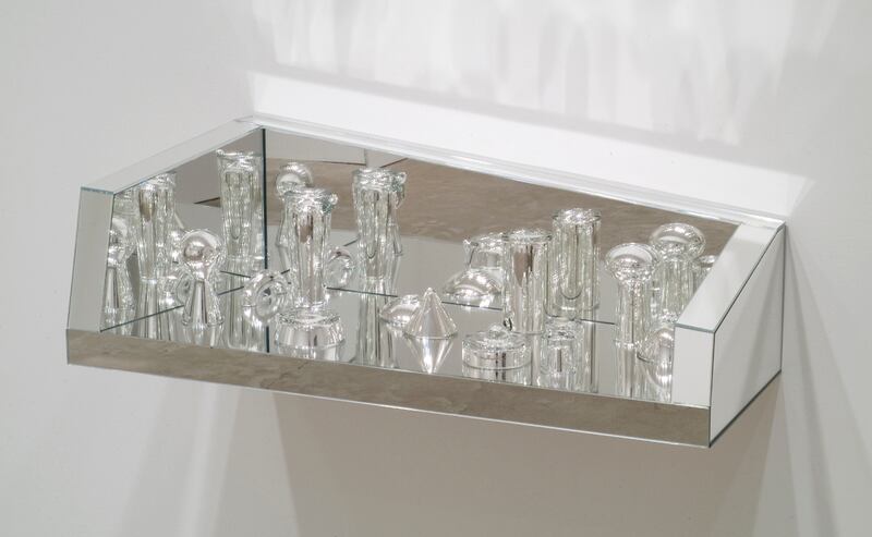 galleries/2012/06/22/josiah-mcelheny-shows-radical-glass-art-at-the-institute-for-contemporary-art-in-boston-photos/gal-gopnik-josiah-mcelheny-5_mxelju