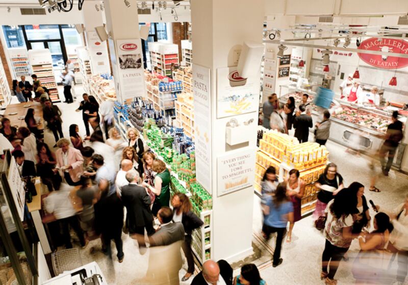 galleries/2010/11/18/america-s-hottest-new-restaurants/best-restaurants---eataly_fifnnu