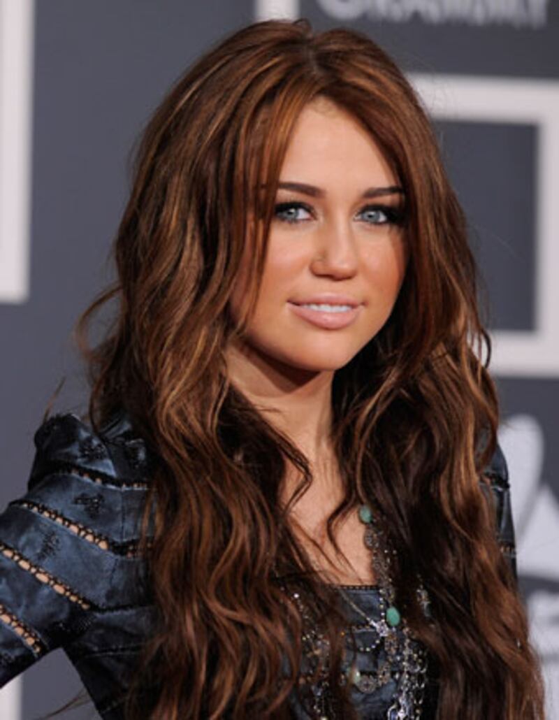 galleries/2010/05/15/girls-gone-wild/girls-gone-wild---miley-cyrus_xr1duj