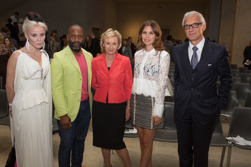 galleries/2013/06/12/the-daily-beast-credit-suisse-s-art-basel-2013-dinner-honoring-theaster-gates-photos/130613-Theaster-Gates-17_wguvol