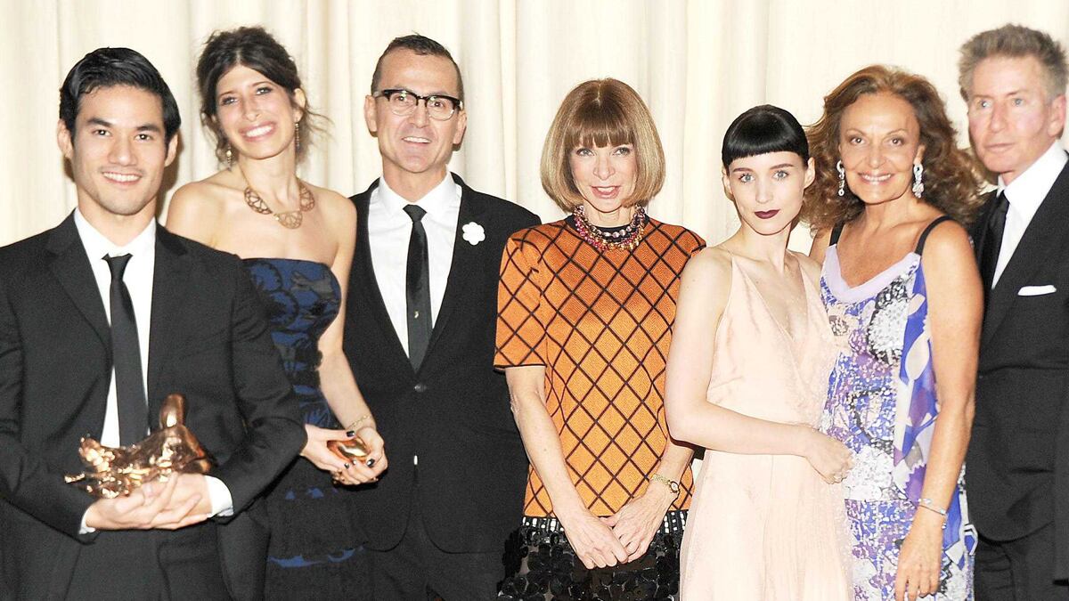 articles/2011/11/15/cfda-vogue-fashion-fund-awards-honor-the-next-big-designers/cfda-vogue-fund-givhan-tease_kagoso