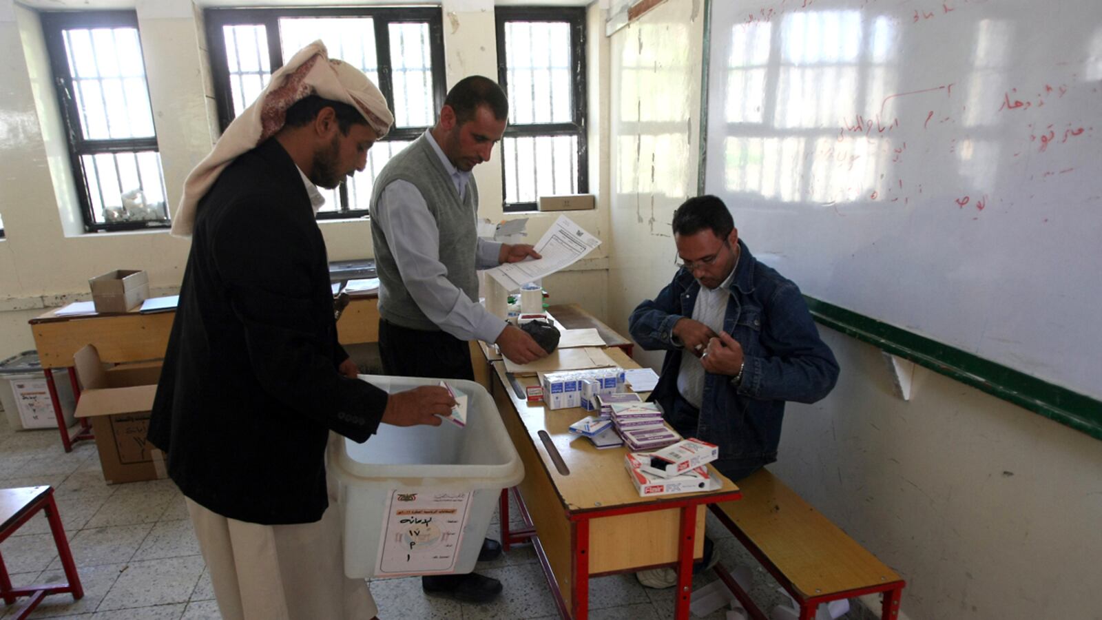 articles/2012/02/21/america-welcomes-yemen-elections-remains-wary-of-al-qaeda-s-influence/yemeni-elections-dickey_g0khc6