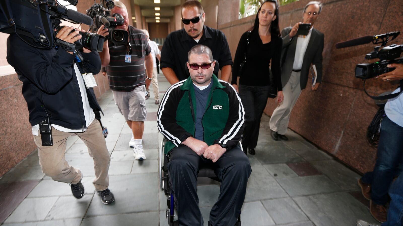 cheats/2014/07/10/giants-fan-gets-18m-for-beating/140710-bryan-stow-cheat_fptszp