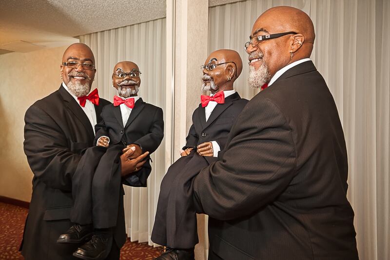 galleries/2016/07/29/forget-dnc-2016-it-s-time-for-bronycon/160726-convention-06_fgm90y