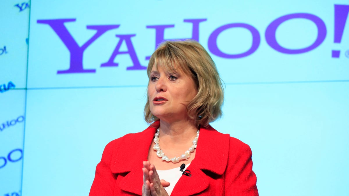 articles/2011/06/24/yahoo-ceo-carol-bartz-under-fire-but-company-s-problems-may-not-be-fixable/yahoo-ceo-lyons-110623_di3jtv
