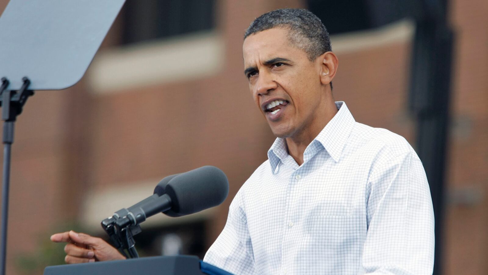 cheats/2011/09/05/obama-sneak-peeks-jobs-address/obama-detroit-speech-cheat2_atetey