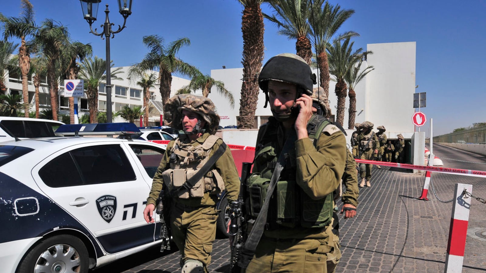 cheats/2012/10/05/american-opens-fire-in-israeli-hotel/israel-shooting-eilat-cheat_nkwoci