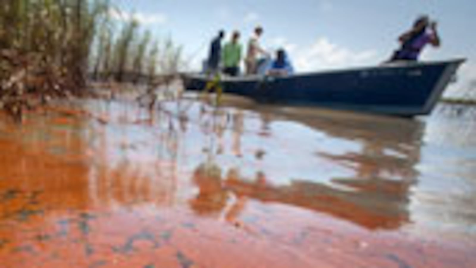 articles/2010/05/27/gulf-oil-spill-why-the-military-cant-help/townsend-bp_103358_tbjhab