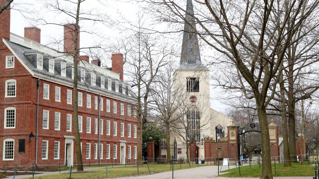 GettyImages-1214288761_sqk2bk