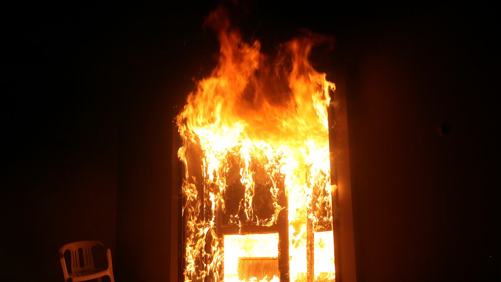 cheats/2012/09/13/two-other-victims-identified/libya-attack-and-mideast-protests-06_m1rito