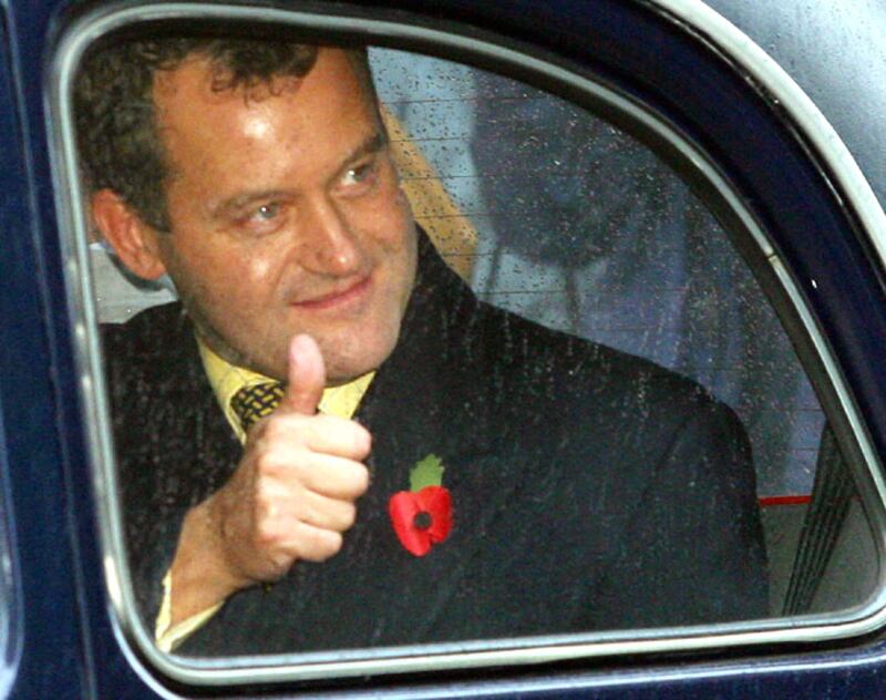 articles/2012/12/12/royal-butler-burrell-claims-clifford-sold-him-out/royal-scandals-burrell-butler_ue2oxf
