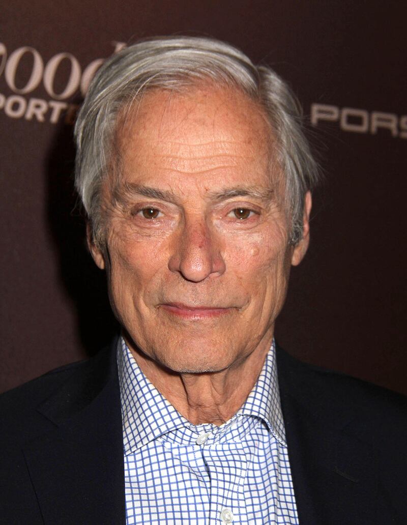 galleries/2015/12/31/the-deaths-that-shook-the-world-in-2015/151229-9year-simon_ka4ef1