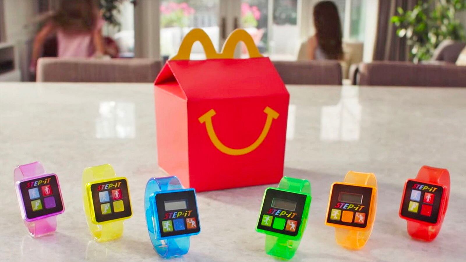 articles/2016/08/19/mcdonald-s-cure-for-bad-pr-your-kids/160819-joiner-mcdonalds-fitness-trackr-tease_rxdotn
