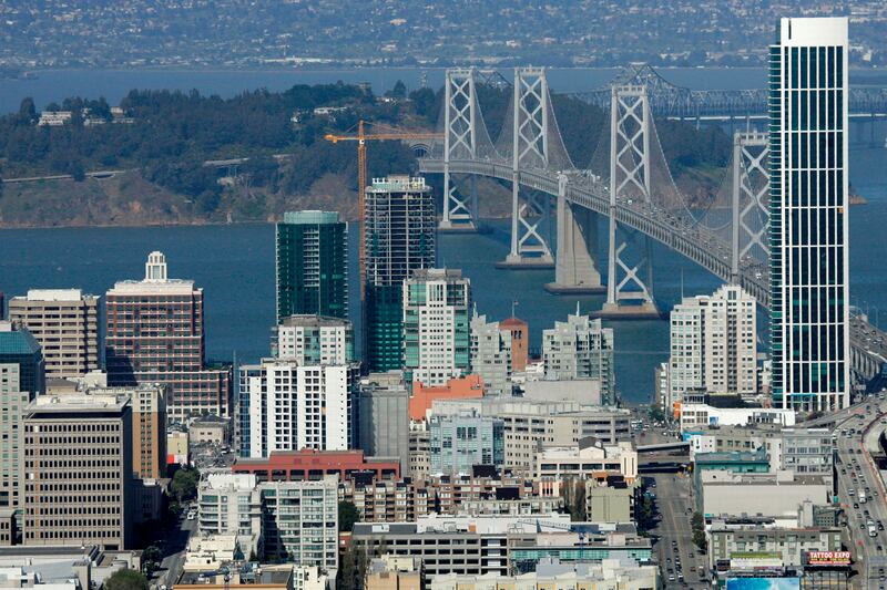 galleries/2012/04/25/bestsellers-by-city-what-books-are-you-reading/so-bestseller-cities-sanfrancisco_bungc7