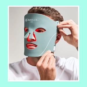 Omnilux Men Red Light Therapy Mask Review