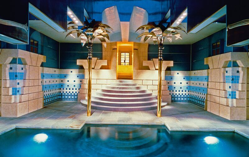 200314-post-modern-building-embed-3_iow8ve