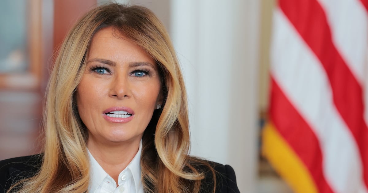 MAGA Melts Down Over ‘Ghoul’ Reporter’s Melania Question